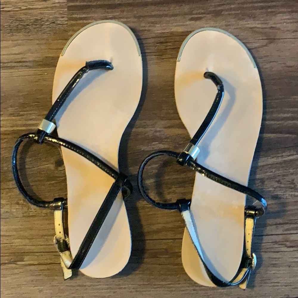 Black thong sandals
